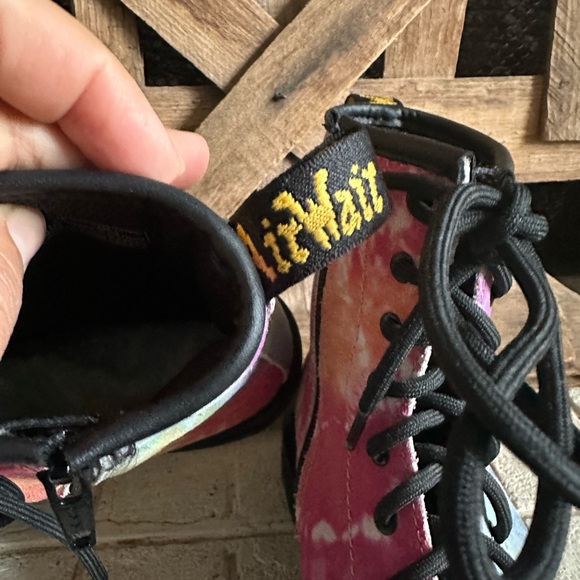 Dr. Martens Women's Size 5 1460 Softy T Colorful Tie Dye Lace Up Boots (50) - Picture 5 of 9